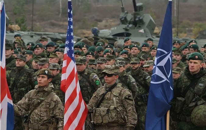 俄乌胶着之际 ，英国做出重大决定，引发舆论关注