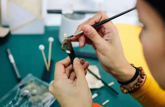 留学英国艺术类院校需要花多少钱?