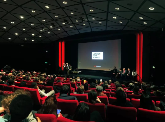 留学英国艺术类院校需要花多少钱?