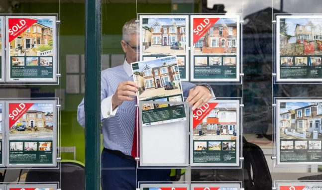 2025伦敦买房选哪个区域？哪种贷款方式更好