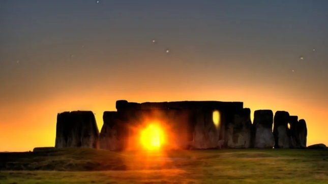 英国旅游全攻略(美食、美景、文化)