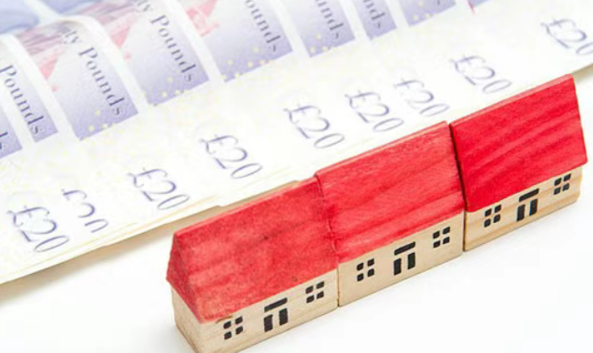 英国房价最高的街道及最大的政府福利住房小区分别在哪?