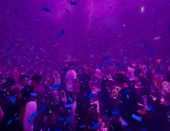 英国有哪些酒吧?怎么点酒?