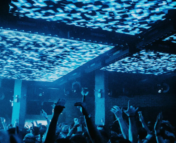 英国有哪些酒吧?怎么点酒?