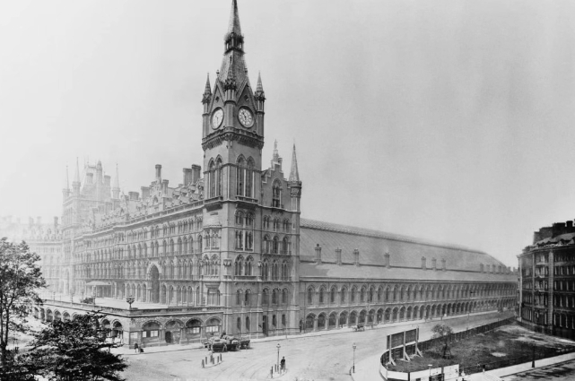 英国最美火车站盘点