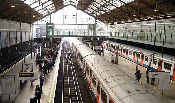 2025年英国留学必备超全生活攻略