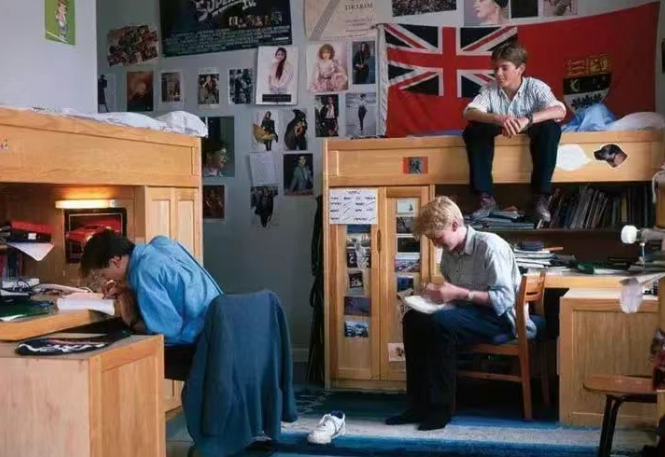 2025年英国留学必备超全生活攻略