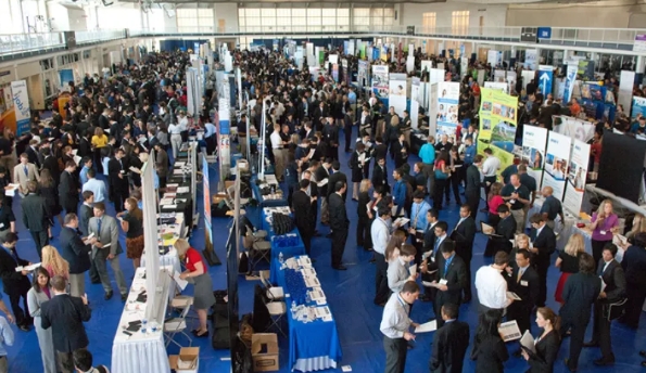 英国华人招聘网与求职全攻略:华人在英找工作指南【2025更新版】