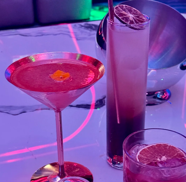 伦敦 KTV 推荐｜包厢式 KTV、价格与订位指南