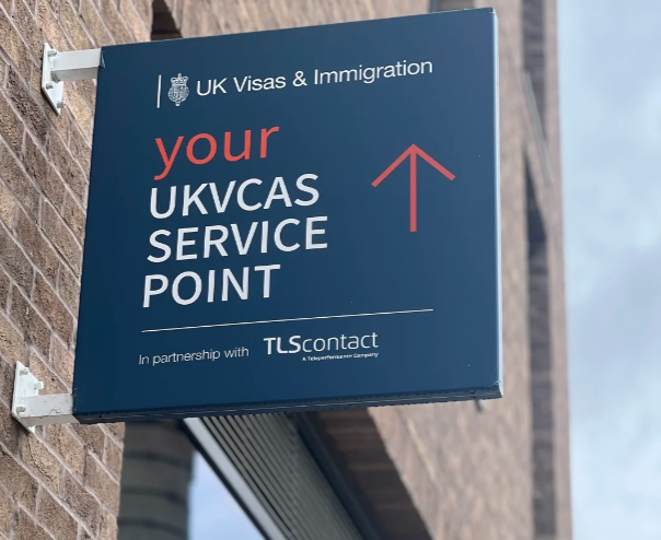 2026 英国学生签证续签指南|Student Visa 境内申请流程与材料准备说明