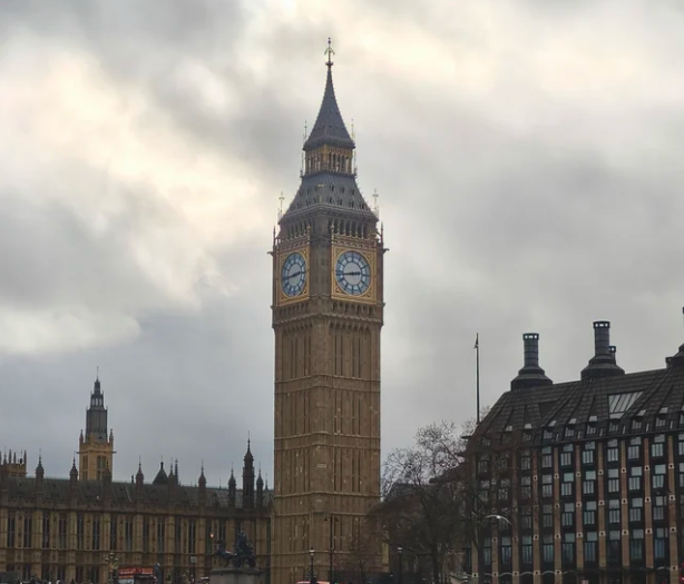 在英国海淘时常见的几种直邮方式