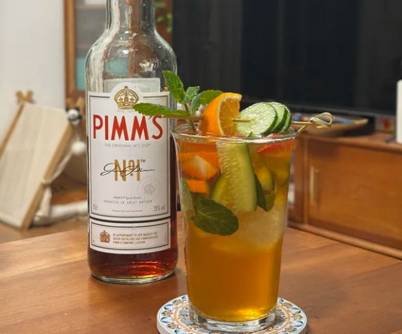 如何制作 Pimm’s 鸡尾酒？英国经典夏日饮品在家也能做